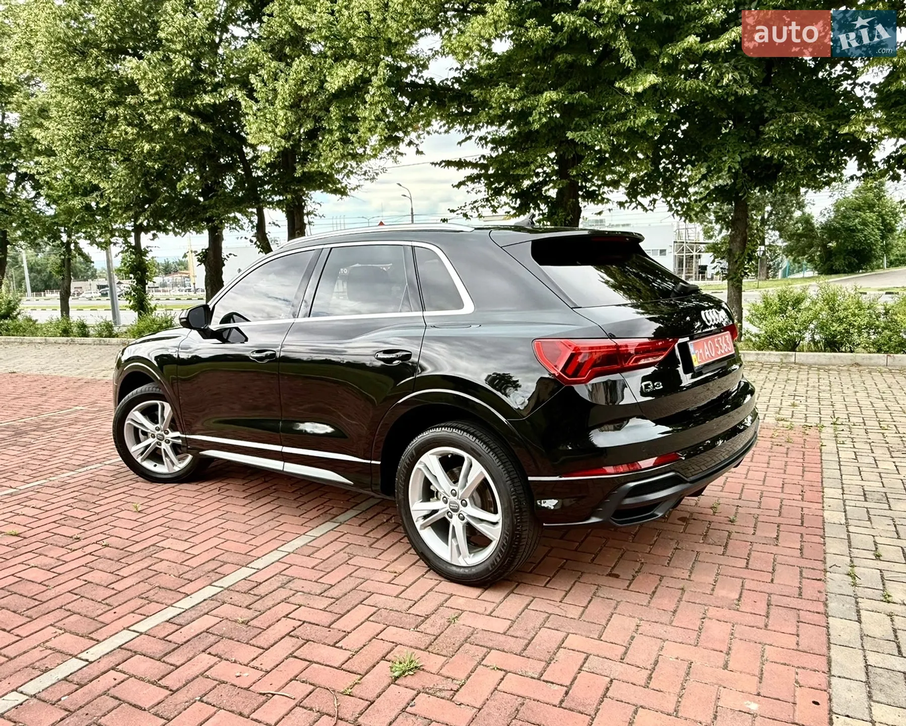 2019 Audi Q3 - мініатюра 16