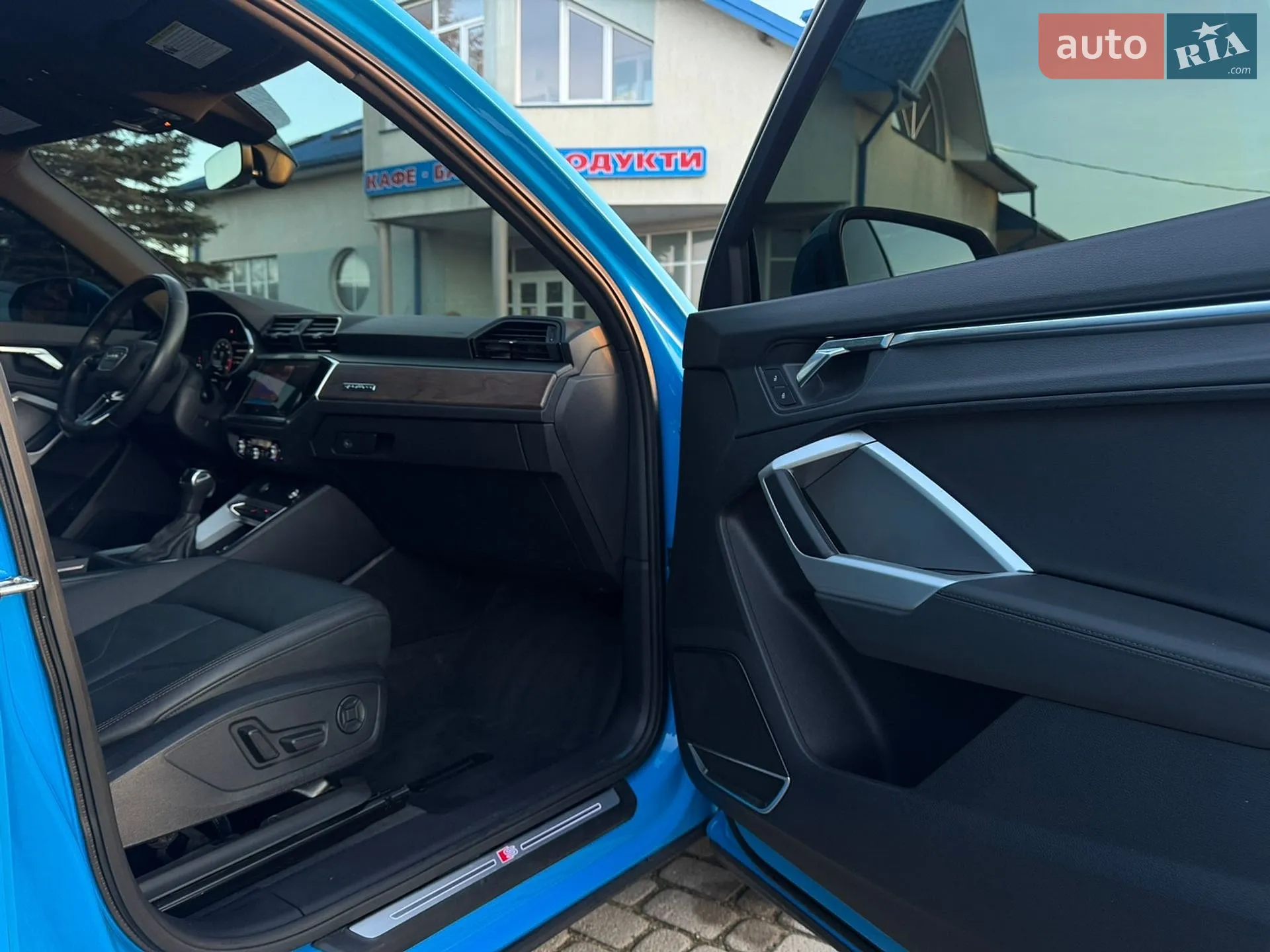2019 Audi Q3 - мініатюра 18