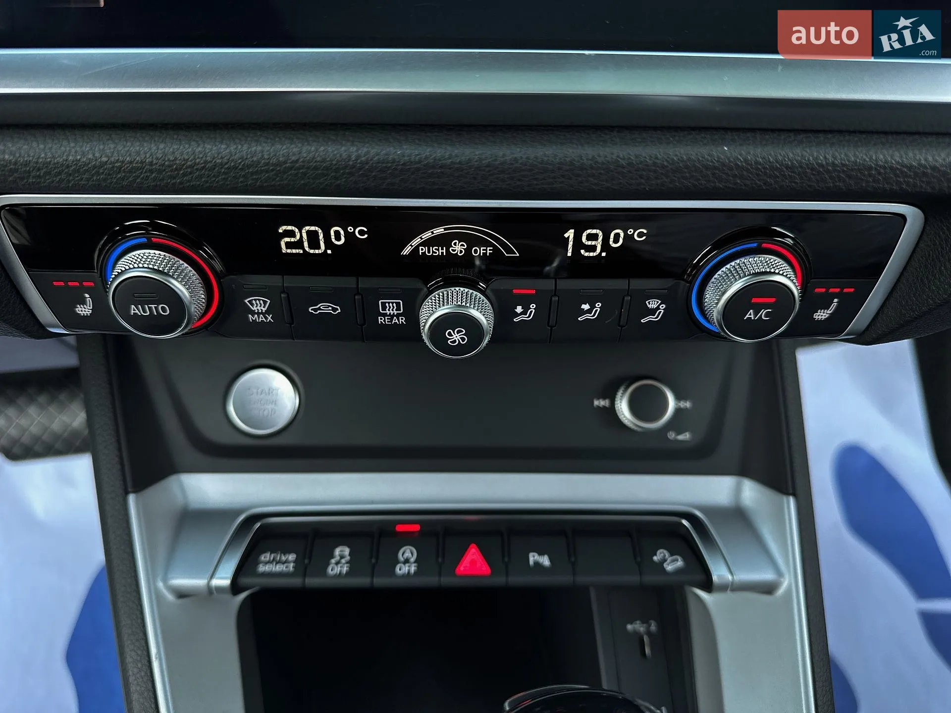 2019 Audi Q3 - мініатюра 35