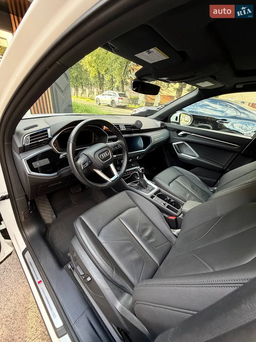 2021 Audi Q3 - мініатюра 26