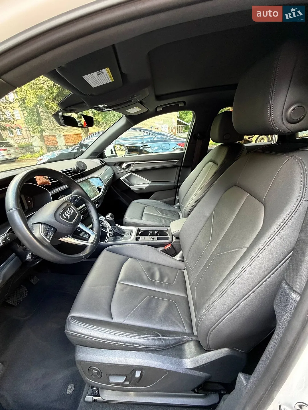 2021 Audi Q3 - мініатюра 33