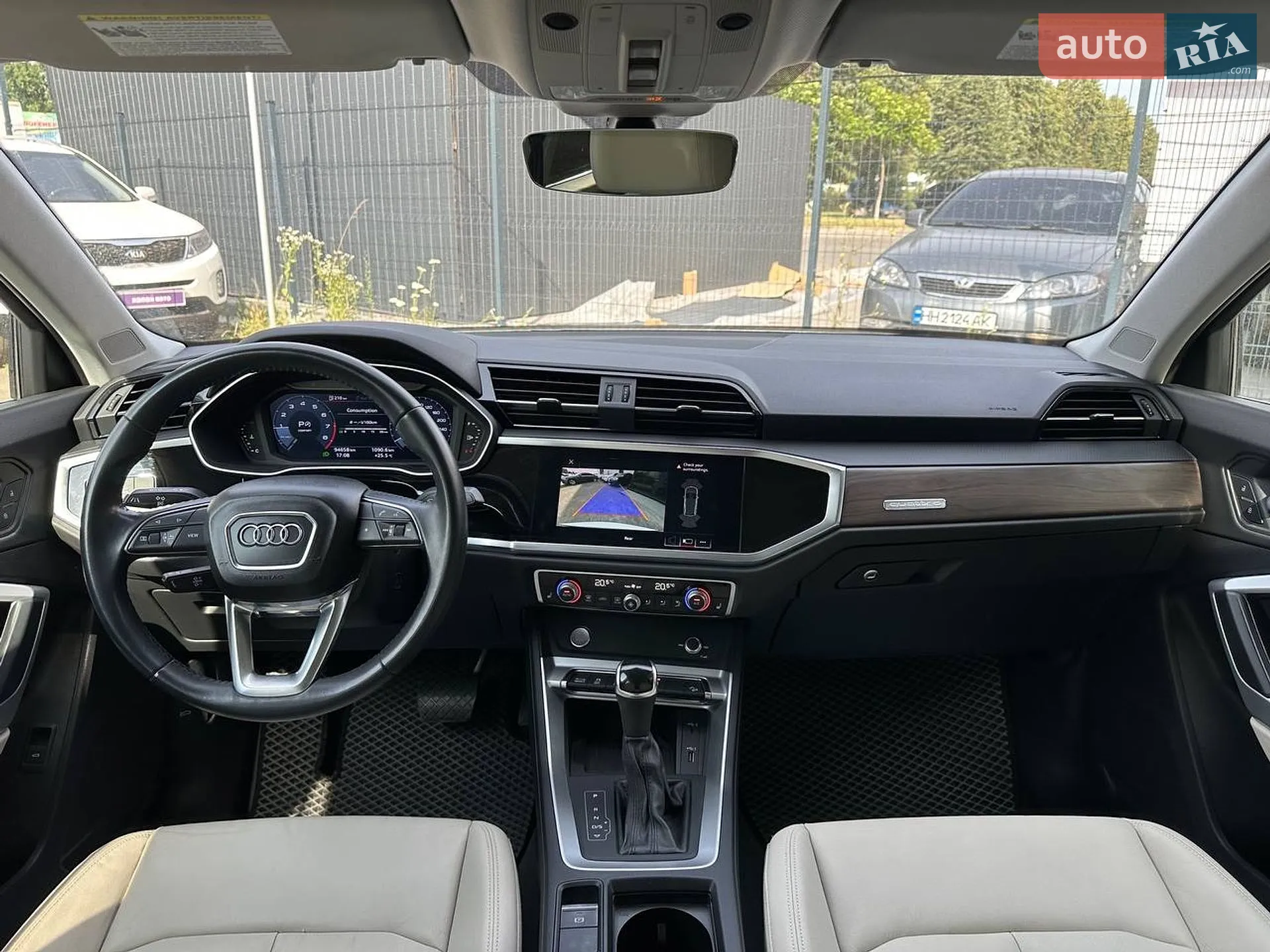2019 Audi Q3 - мініатюра 12