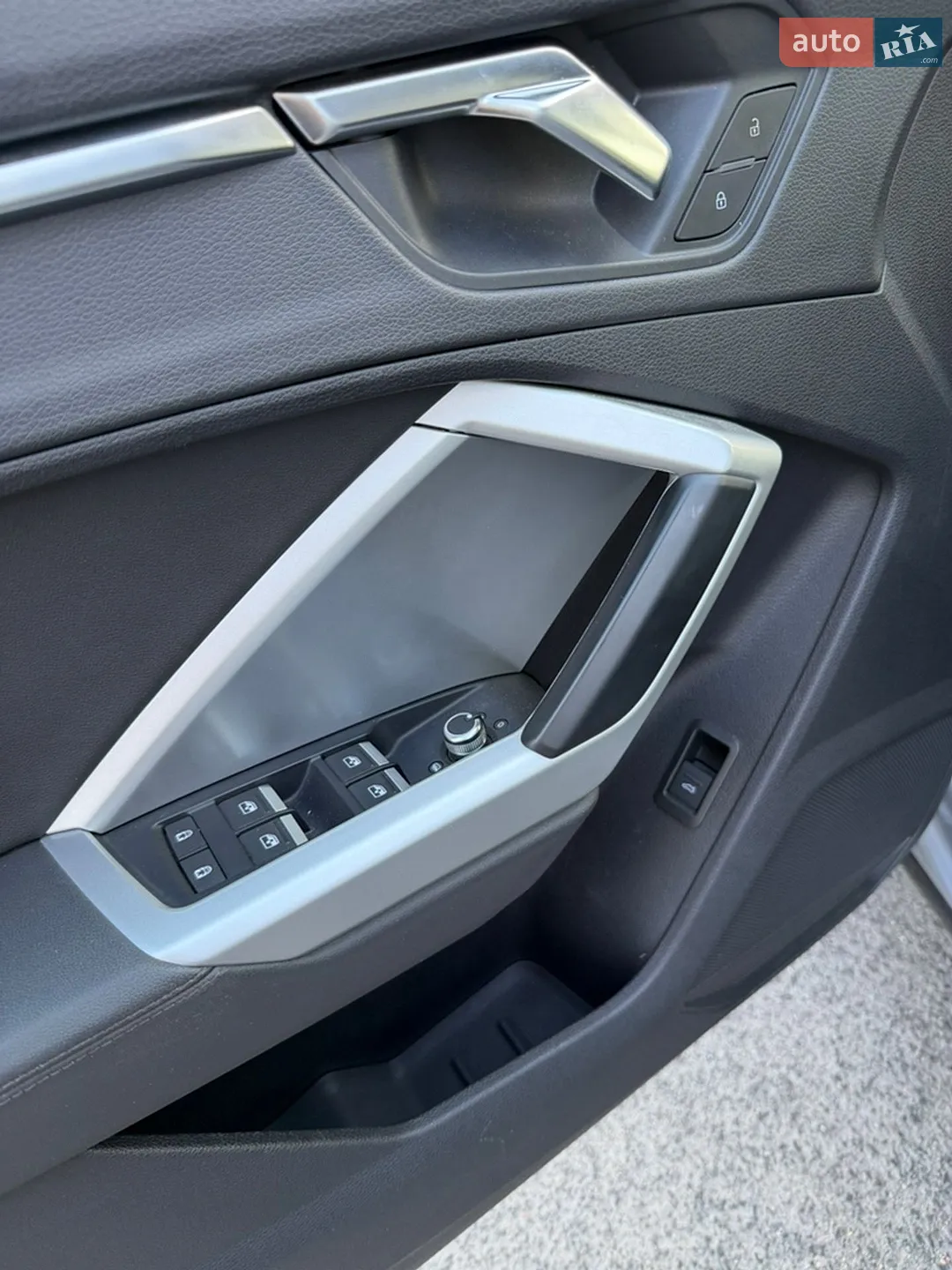 2019 Audi Q3 - мініатюра 16