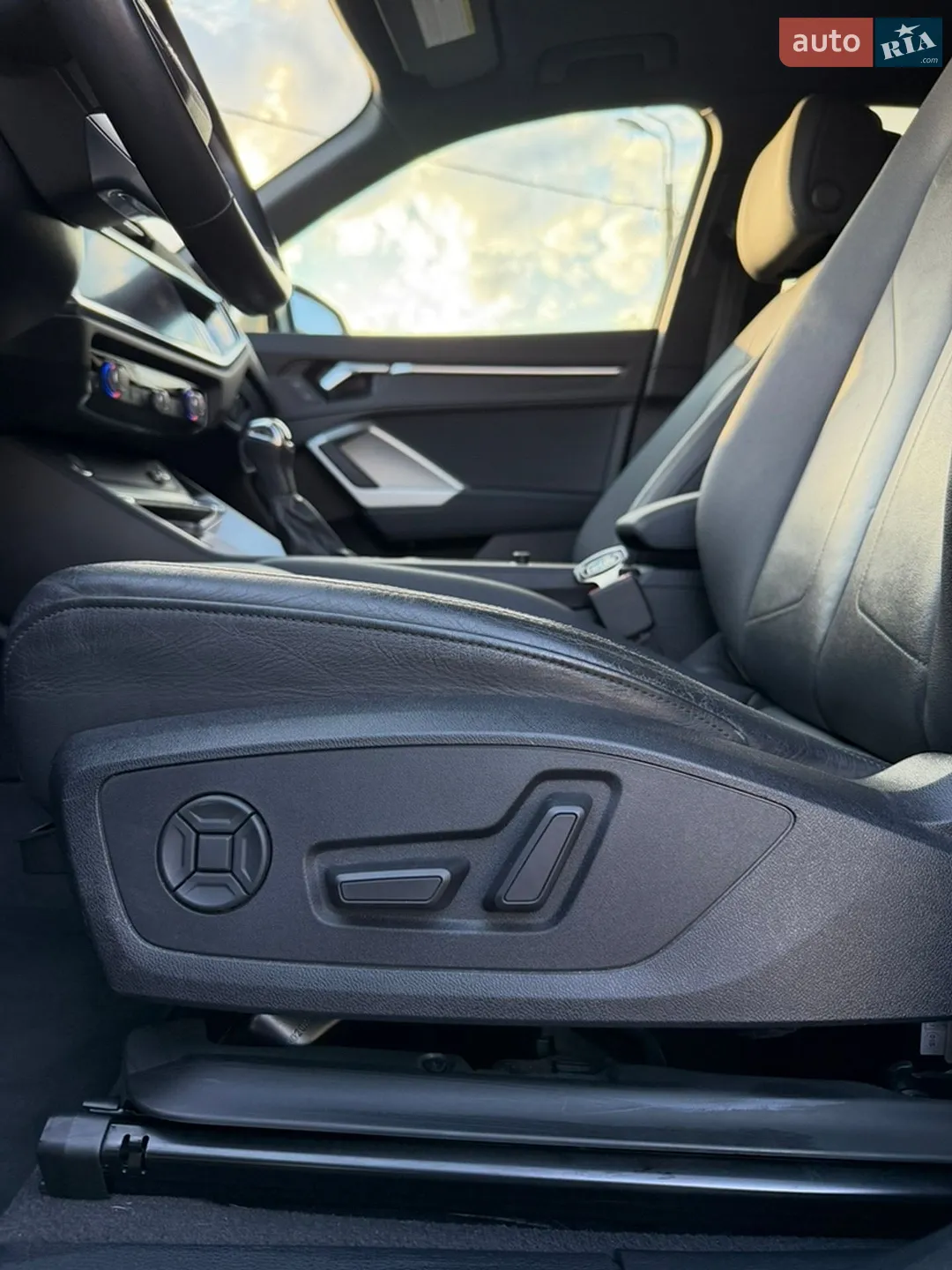 2019 Audi Q3 - мініатюра 17