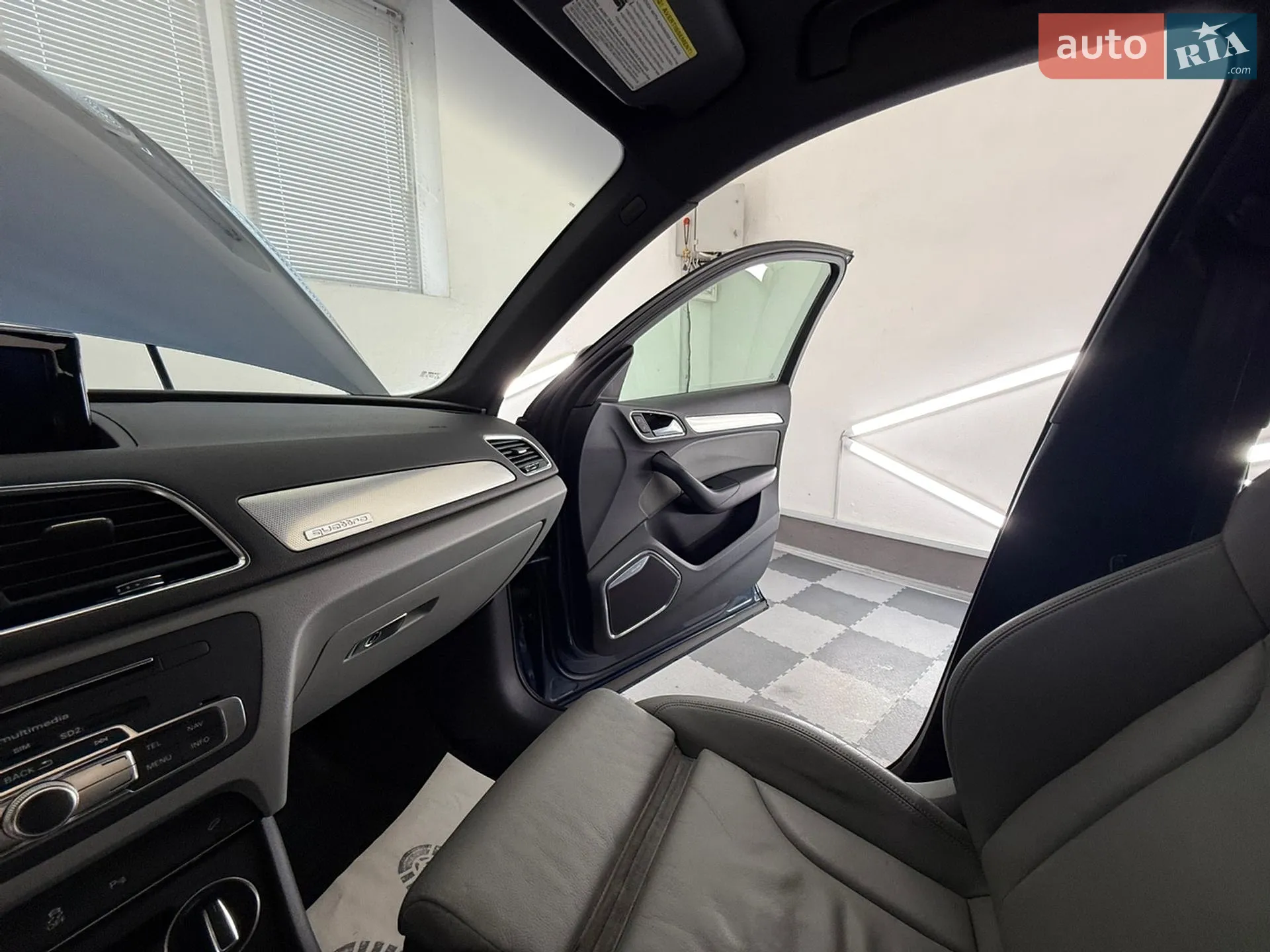 2017 Audi Q3 - мініатюра 49