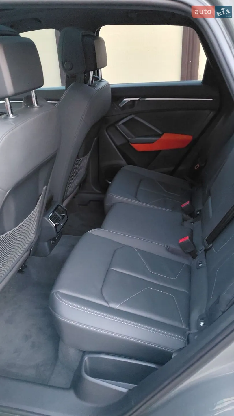 2019 Audi Q3 - мініатюра 15