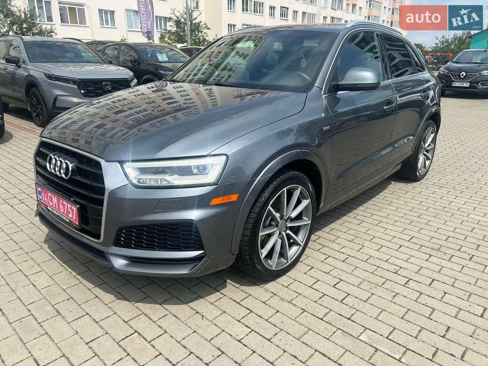 2017 Audi Q3 - мініатюра 2