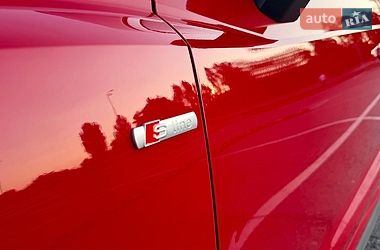 Позашляховик / Кросовер Audi Q3 2021 в Києві