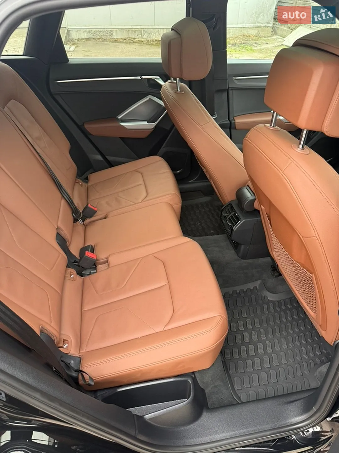 2020 Audi Q3 - мініатюра 24