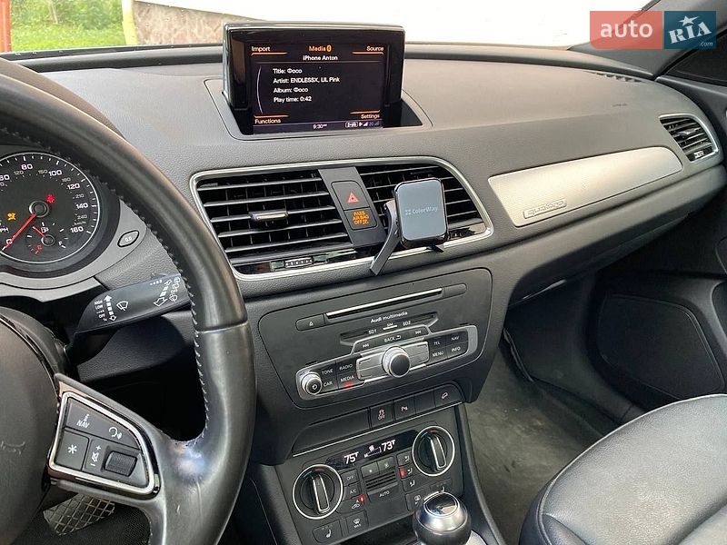 Позашляховик / Кросовер Audi Q3 2015 в Львові