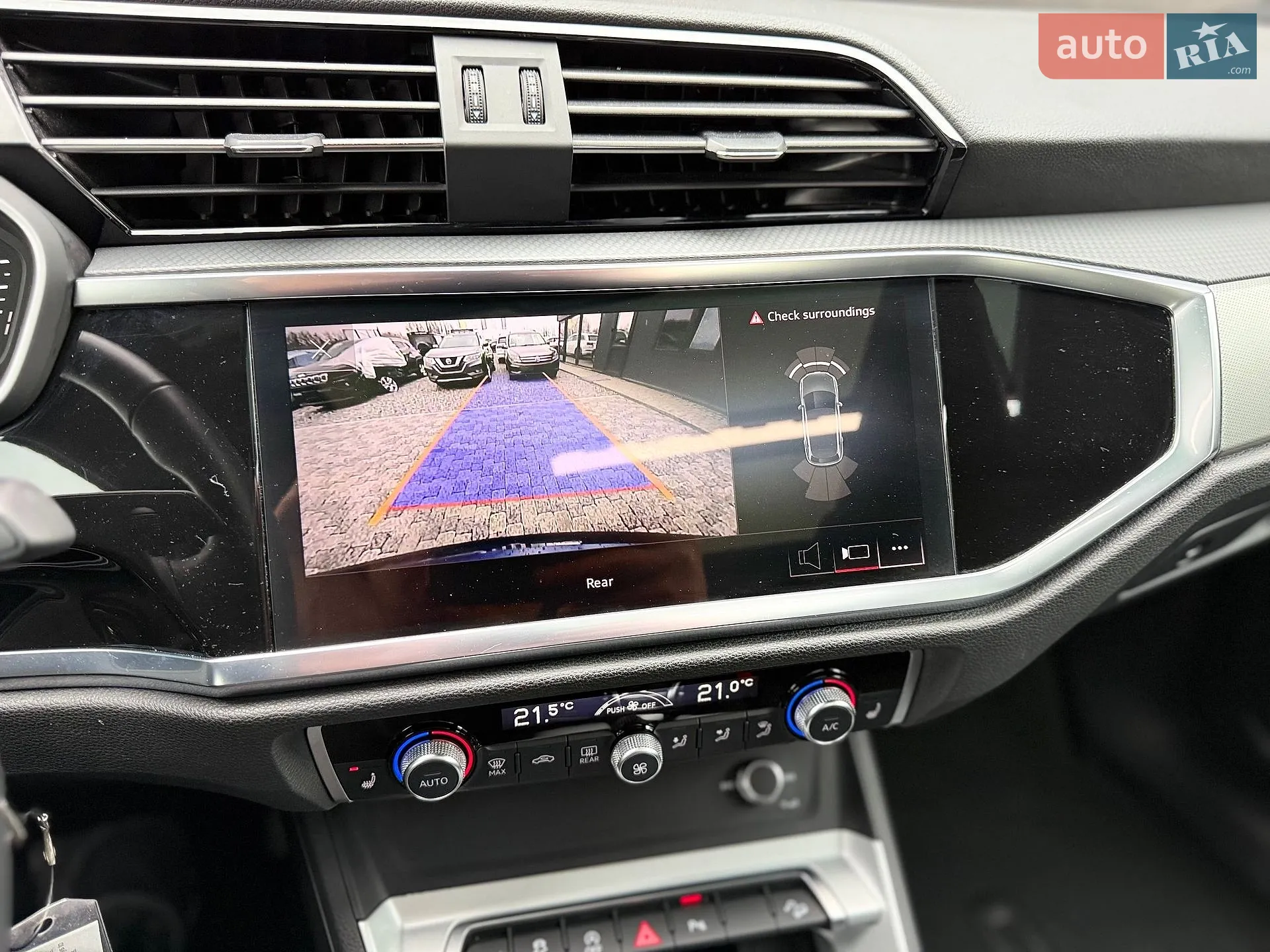 2024 Audi Q3 - мініатюра 29