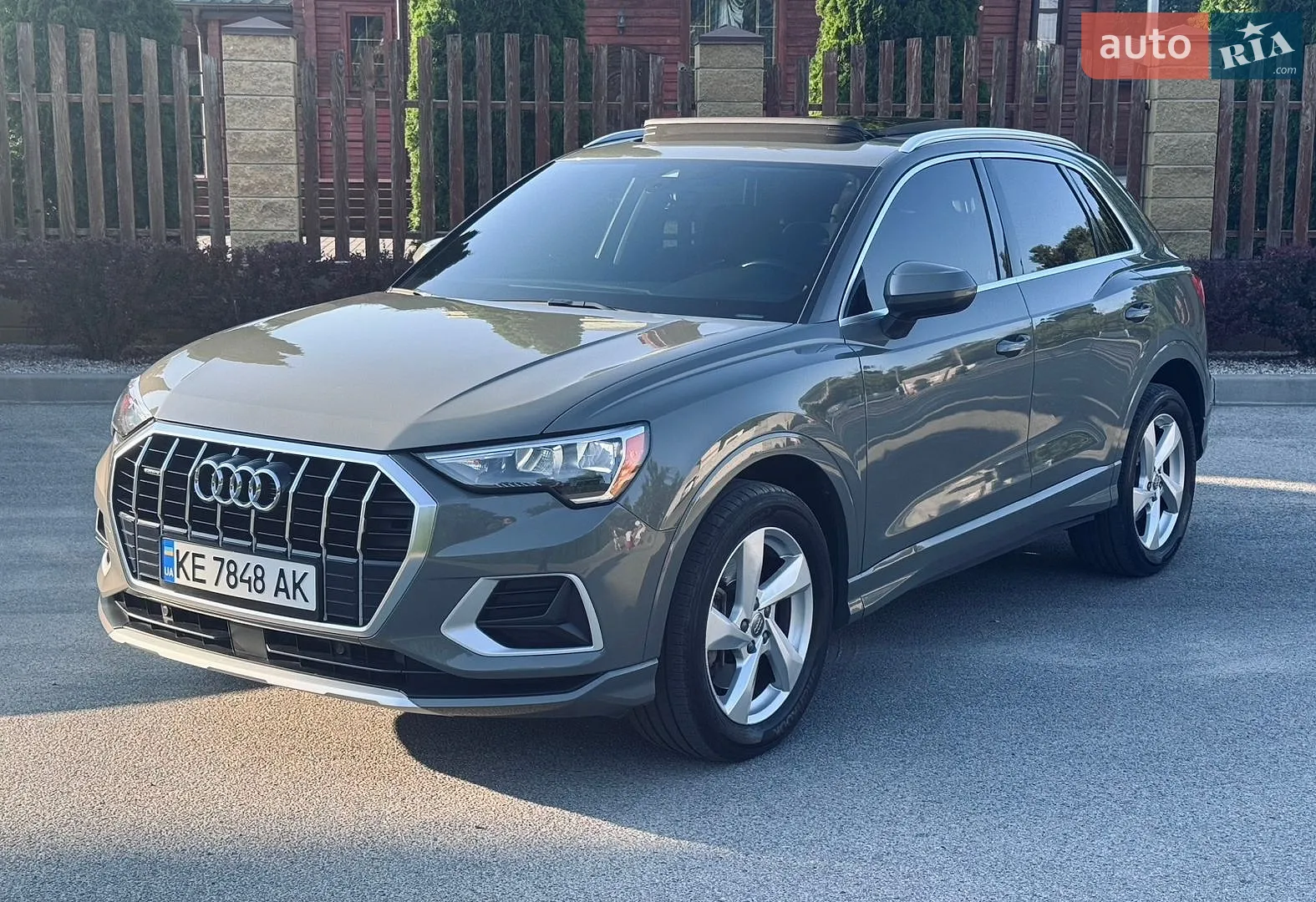2019 Audi Q3 - мініатюра 2