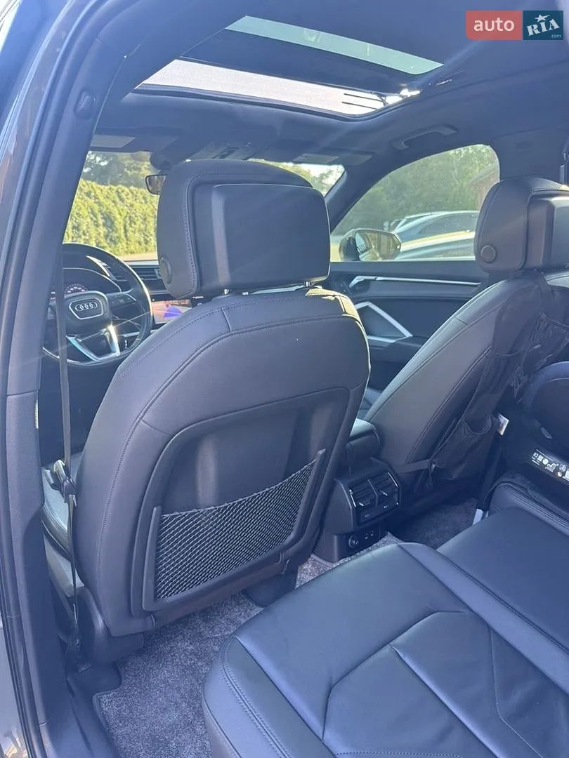 2019 Audi Q3 - мініатюра 9