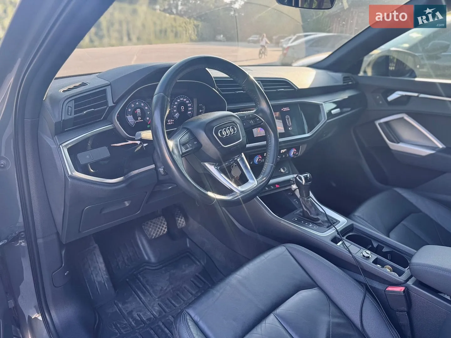 2019 Audi Q3 - мініатюра 10