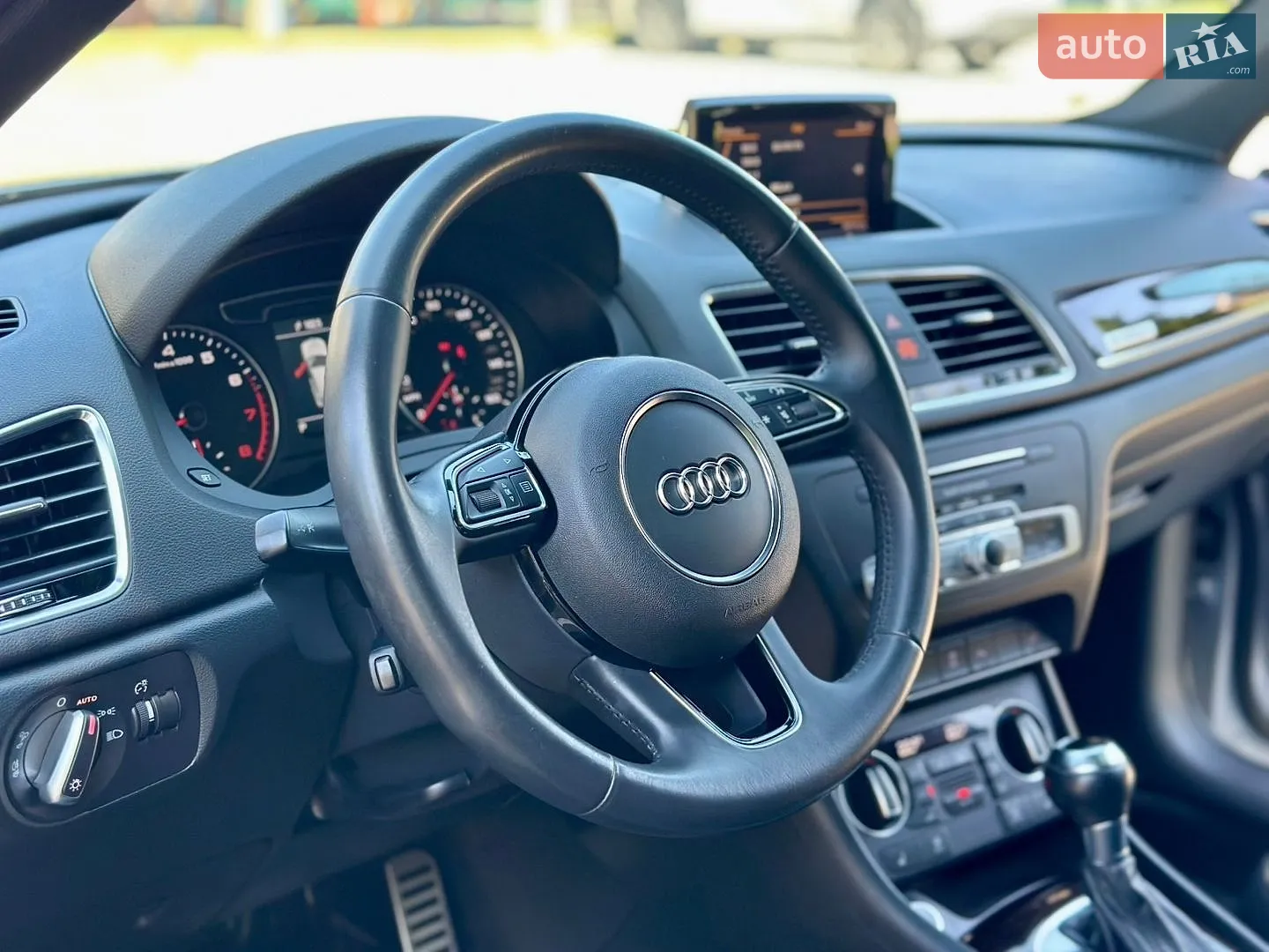 2016 Audi Q3 - мініатюра 37
