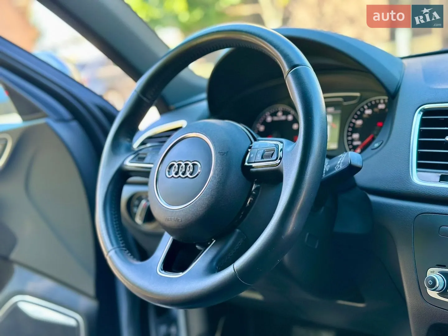 2016 Audi Q3 - мініатюра 38