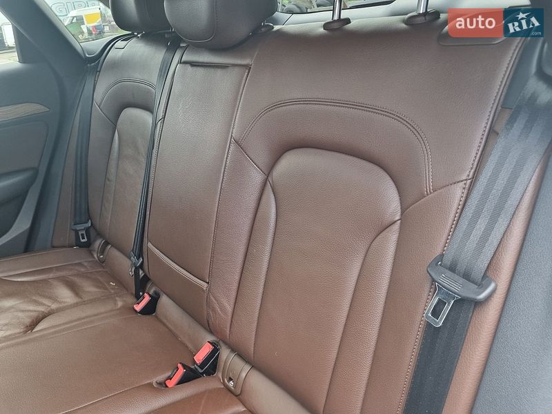 Внедорожник / Кроссовер Audi Q3 2014 в Черкассах