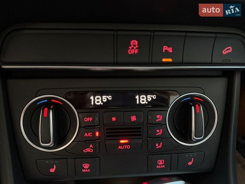 Внедорожник / Кроссовер Audi Q3 2017 в Луцке