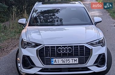 Позашляховик / Кросовер Audi Q3 2024 в Борисполі