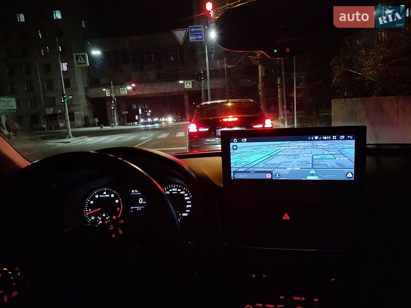 Внедорожник / Кроссовер Audi Q3 2014 в Днепре