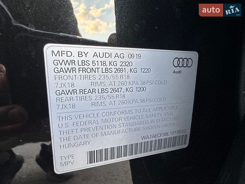Внедорожник / Кроссовер Audi Q3 2019 в Киеве