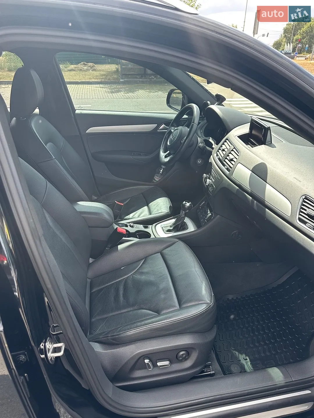 2017 Audi Q3 - мініатюра 15