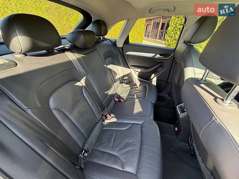 Позашляховик / Кросовер Audi Q3 2014 в Стрию