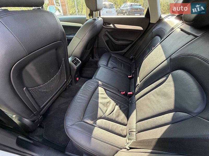 Позашляховик / Кросовер Audi Q3 2014 в Стрию