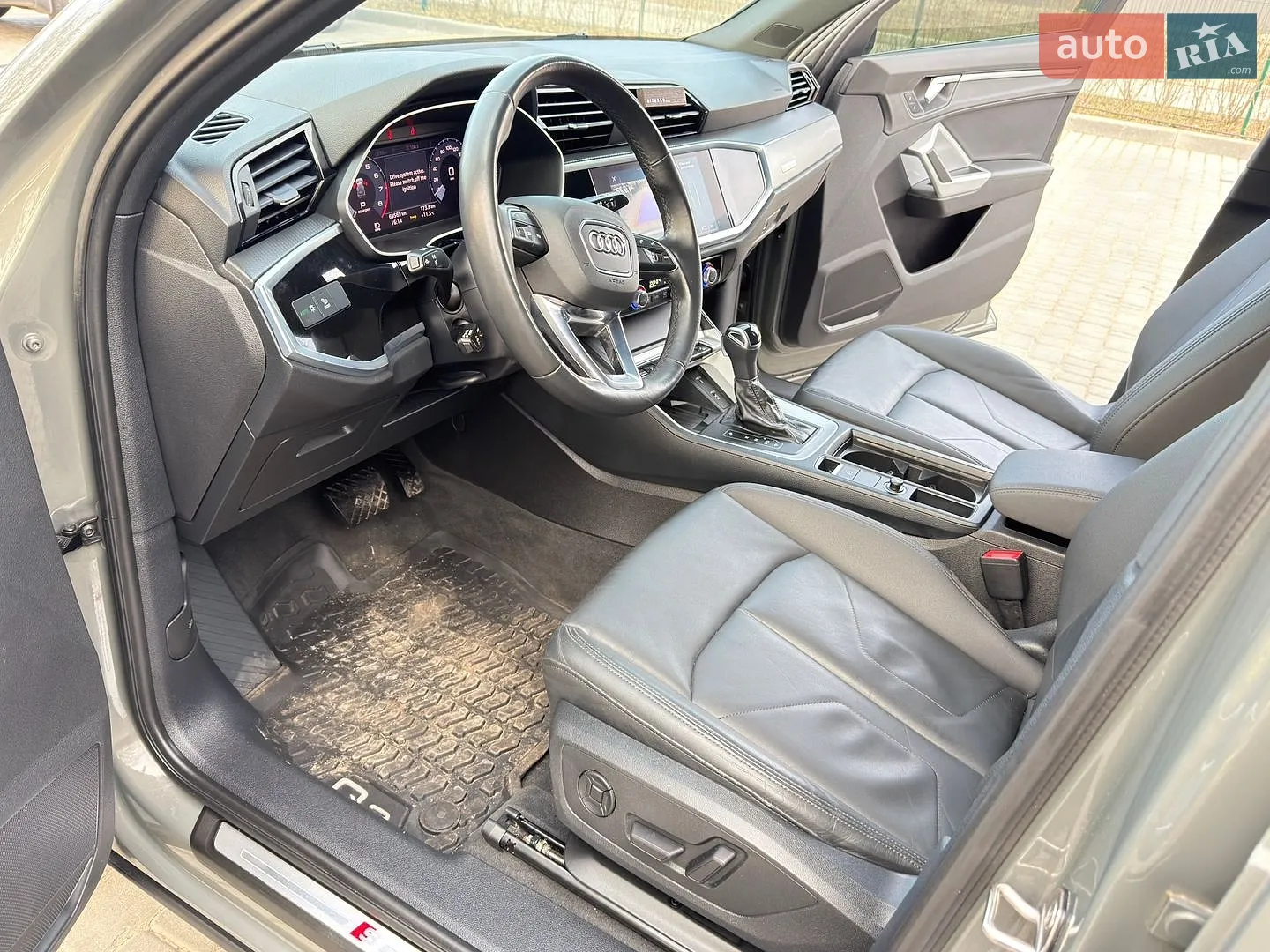 2021 Audi Q3 - мініатюра 15