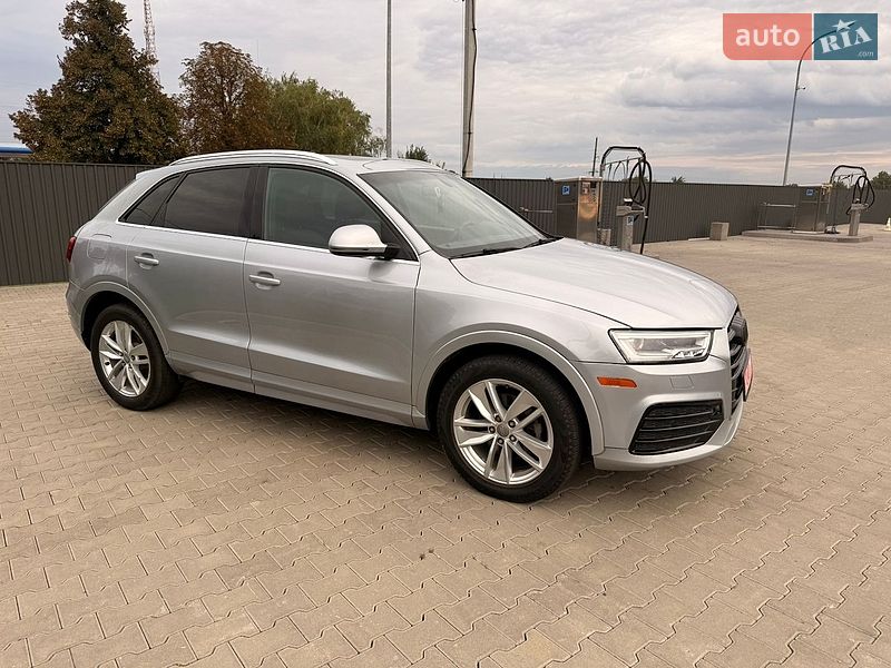 Внедорожник / Кроссовер Audi Q3 2018 в Кагарлыке