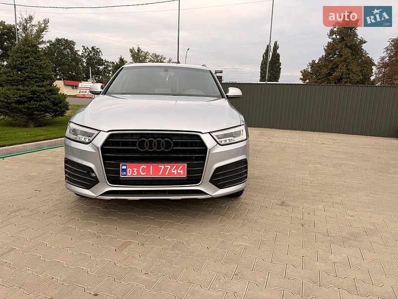 Внедорожник / Кроссовер Audi Q3 2018 в Кагарлыке