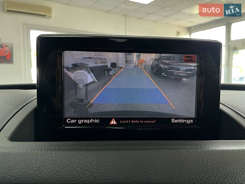 Позашляховик / Кросовер Audi Q3 2017 в Києві