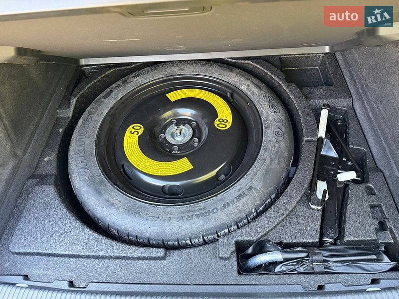 Позашляховик / Кросовер Audi Q3 2016 в Стрию