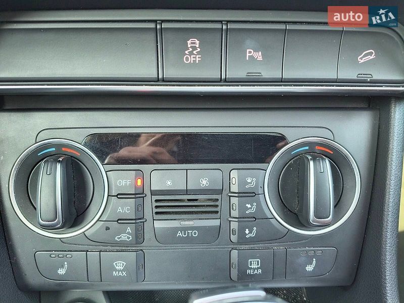 Позашляховик / Кросовер Audi Q3 2015 в Дніпрі фото 25 Позашляховик / Кросовер Audi Q3 2015 в Дніпрі