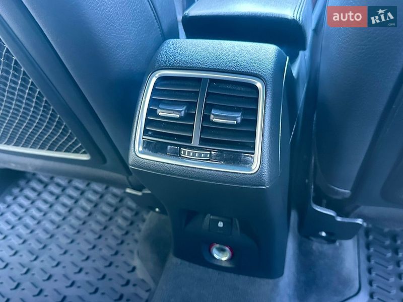 Внедорожник / Кроссовер Audi Q3 2018 в Трускавце