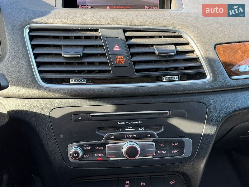 Позашляховик / Кросовер Audi Q3 2015 в Стрию