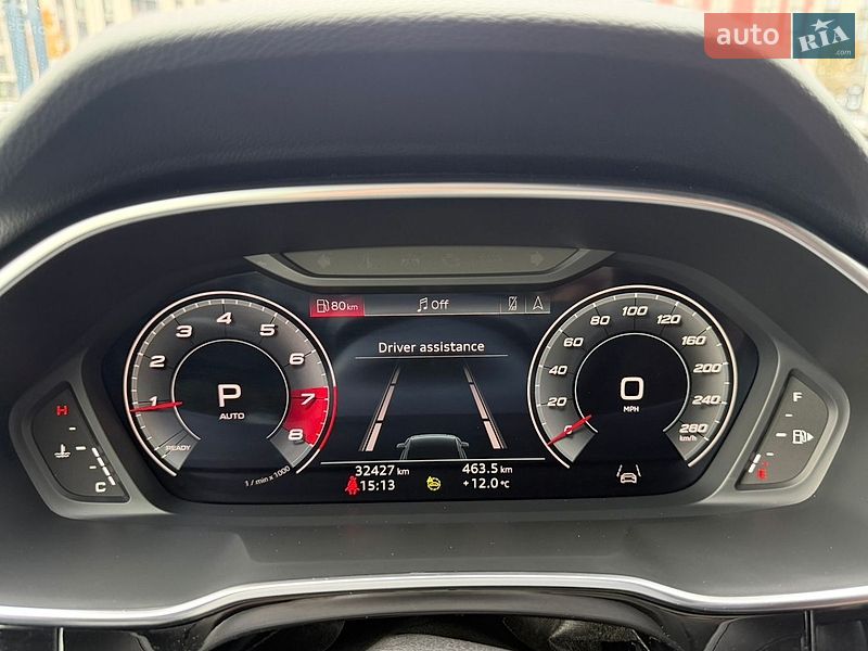 Внедорожник / Кроссовер Audi Q3 2022 в Киеве
