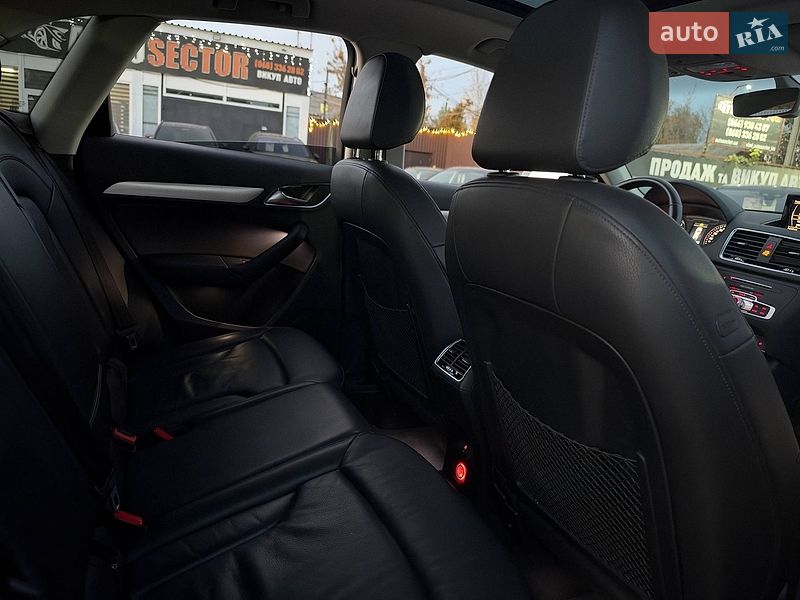 Позашляховик / Кросовер Audi Q3 2016 в Харкові