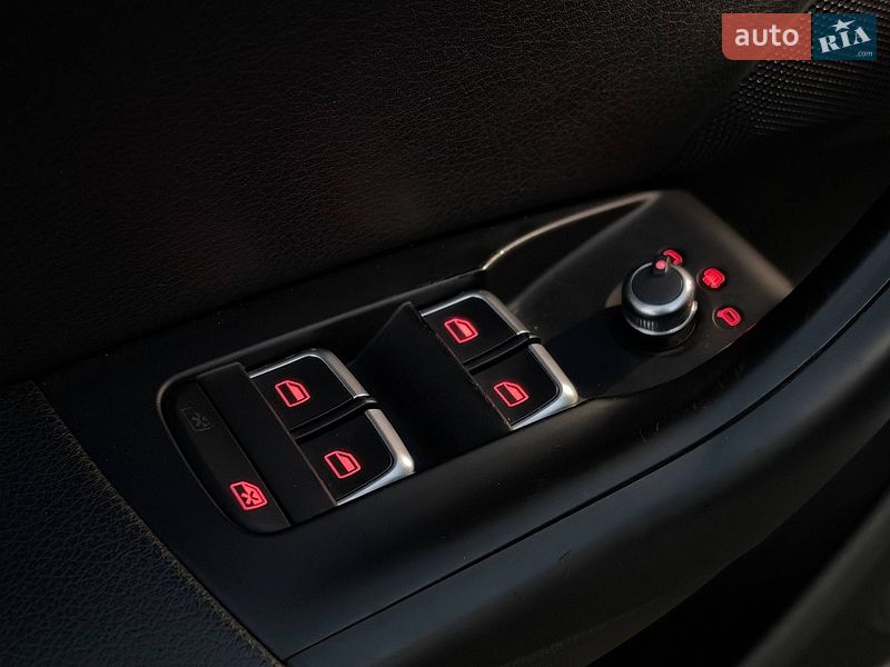Позашляховик / Кросовер Audi Q3 2016 в Харкові