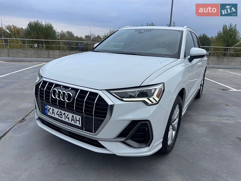 Внедорожник / Кроссовер Audi Q3 2025 в Киеве