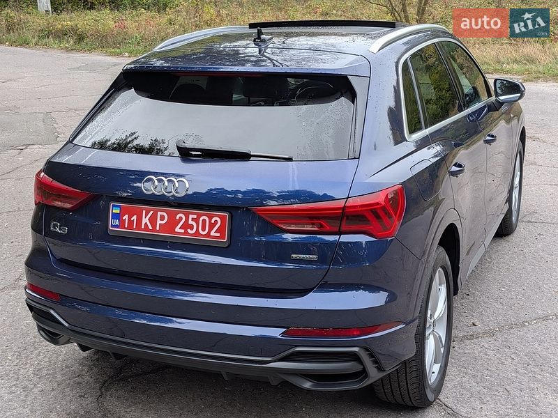 Внедорожник / Кроссовер Audi Q3 2022 в Борисполе