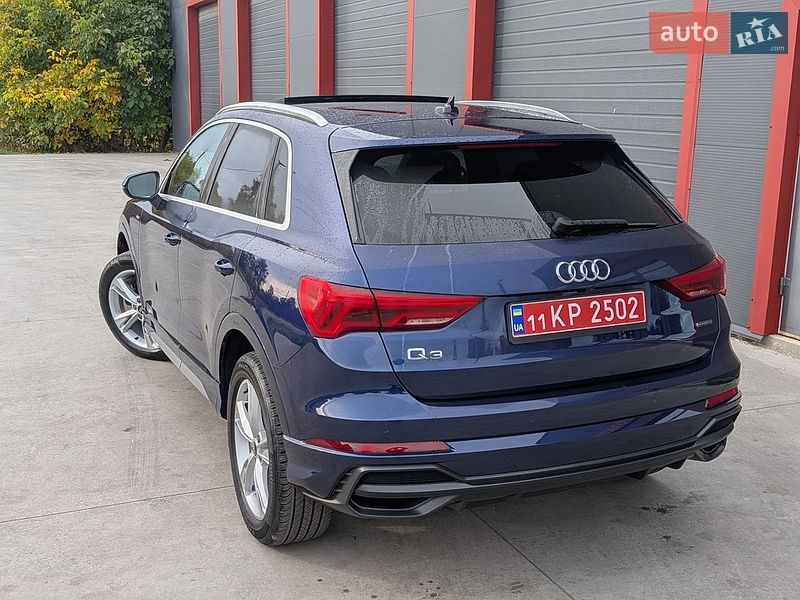Внедорожник / Кроссовер Audi Q3 2022 в Борисполе