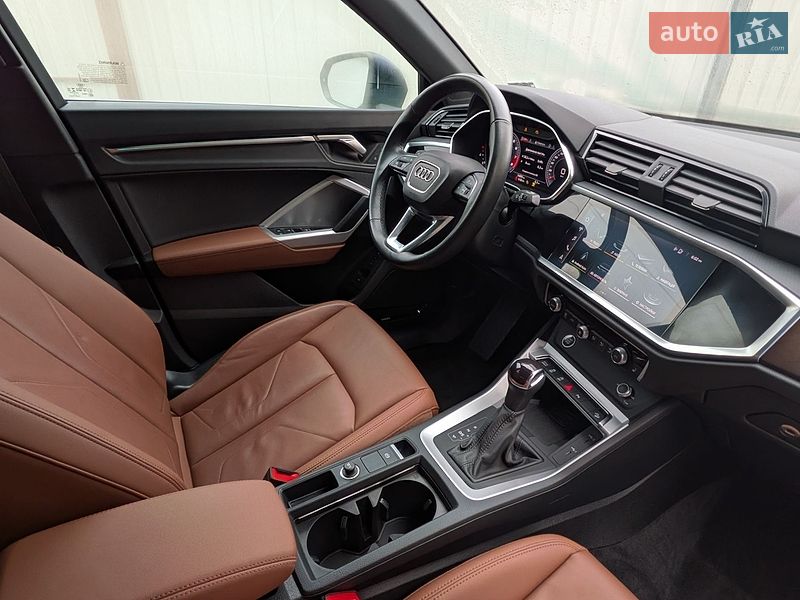 Внедорожник / Кроссовер Audi Q3 2022 в Борисполе