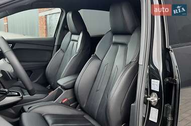 Внедорожник / Кроссовер Audi Q4 e-tron 2021 в 