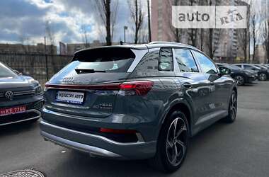 Внедорожник / Кроссовер Audi Q4 e-tron 2023 в Киеве
