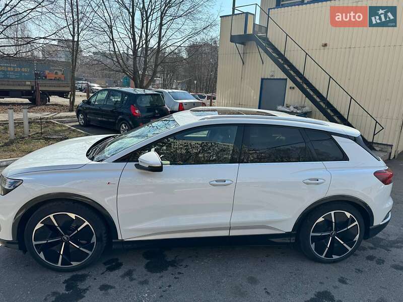 Внедорожник / Кроссовер Audi Q4 e-tron 2021 в Полтаве