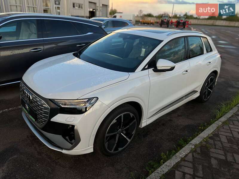 Внедорожник / Кроссовер Audi Q4 e-tron 2023 в Житомире