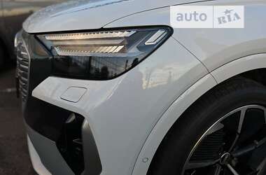 Внедорожник / Кроссовер Audi Q4 e-tron 2023 в Житомире