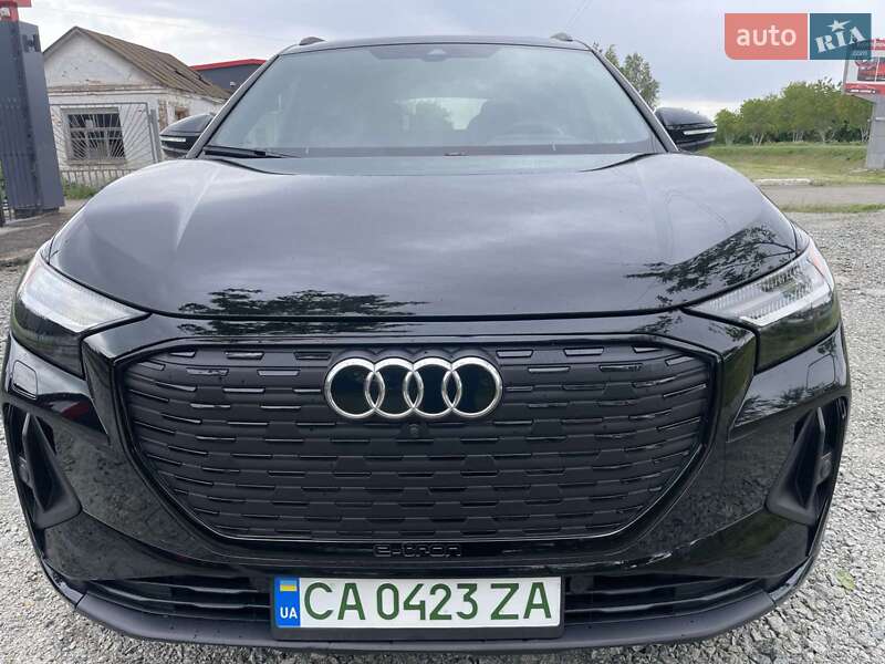 Внедорожник / Кроссовер Audi Q4 e-tron 2022 в Шполе
