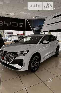 Внедорожник / Кроссовер Audi Q4 e-tron 2022 в Одессе